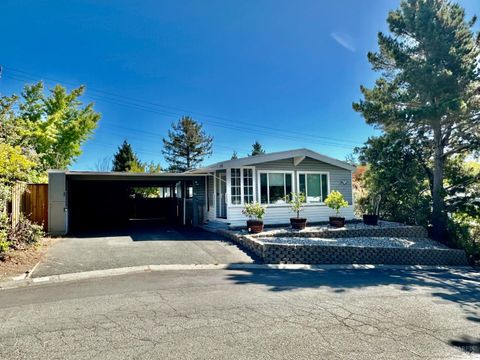 Photo of 15 Constance Drive, Vallejo, CA 94590 (MLS # 326012385)