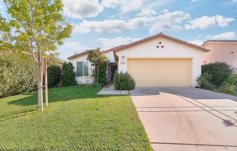 Photo of 504 Silver Ridge Drive, Rio Vista, CA 94571 (MLS # 325100042)