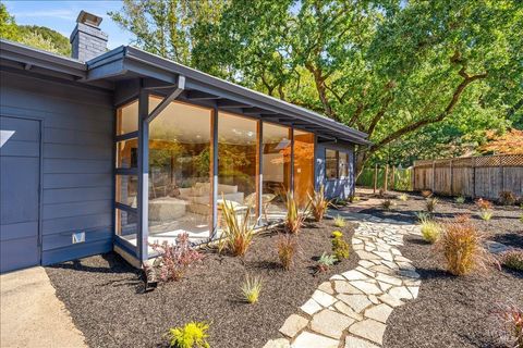 Photo of 84 Canyon Road, Fairfax, CA 94930 (MLS # 325082158)