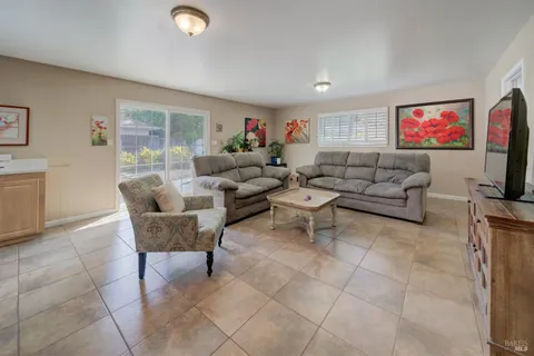 MLS: 325036767