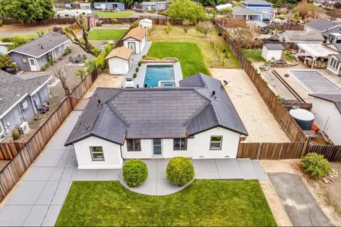 3004 Vichy Avenue, Napa, CA 94558 - MLS#: 325029350
