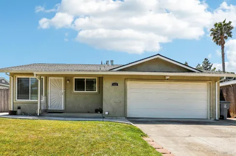 472 Beelard Drive, Vacaville, CA 95687 - MLS#: 325040058