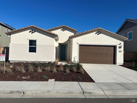 Photo of 840 Baker Circle, Oakley, CA 94561 (MLS # 326016903)