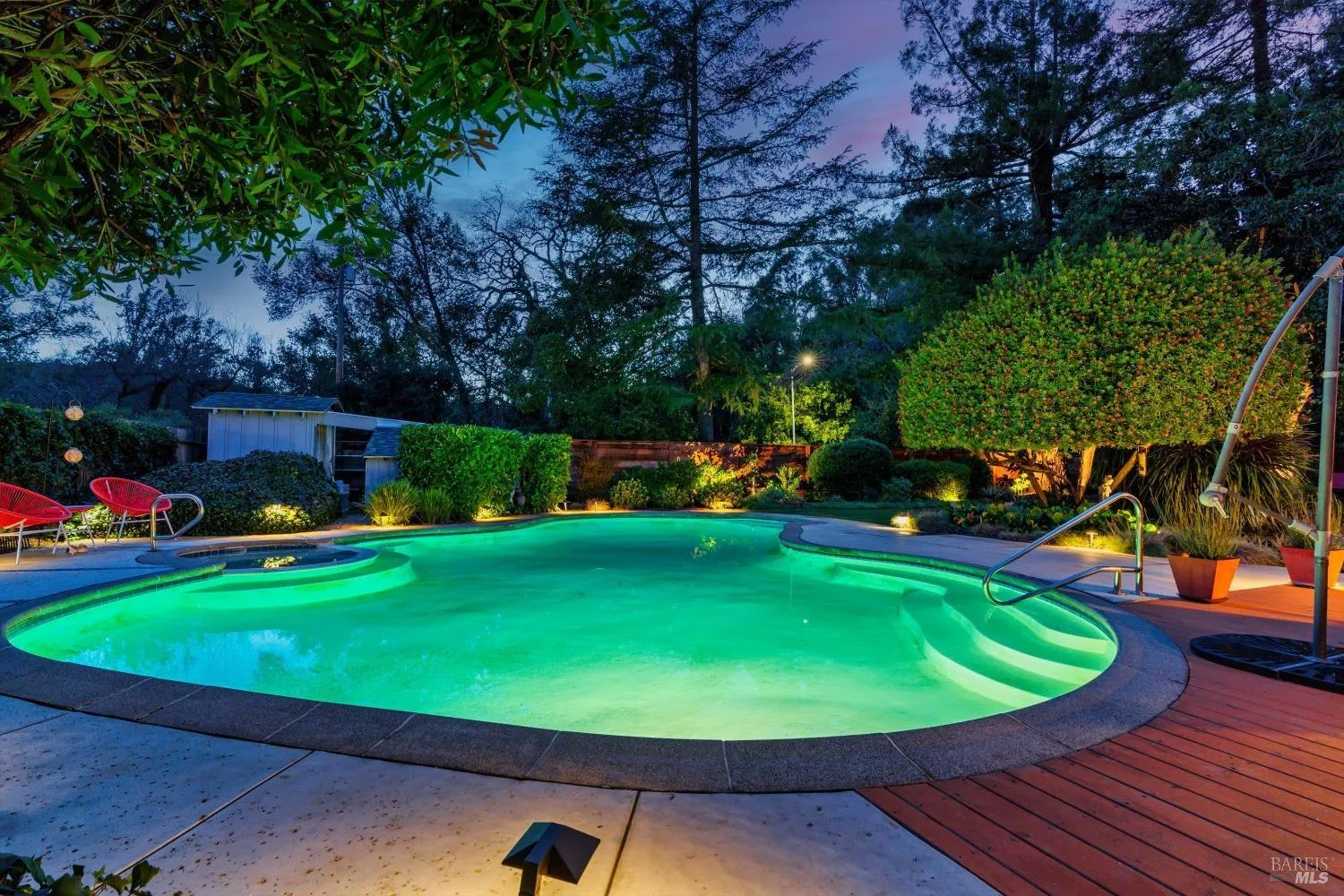 Napa, California 94558, United States, 3 Bedrooms Bedrooms, ,2 BathroomsBathrooms,Residential,Pending,238