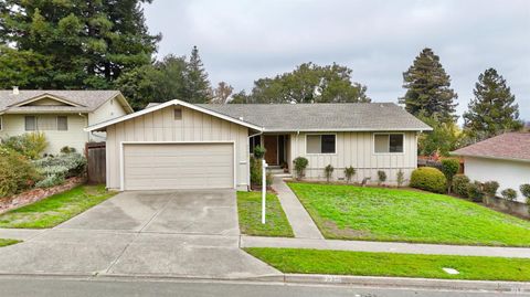 Photo of 2760 Clifford Street, Napa, CA 94558 (MLS # 325100982)