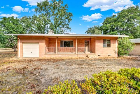 Photo of 677 Petaluma Avenue, Sonoma, CA 95476 (MLS # 325087340)