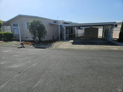 MLS: 325039201
