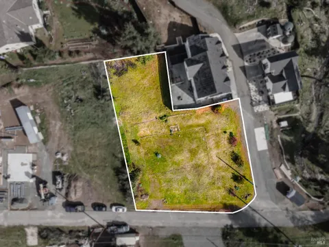 MLS: 325019300