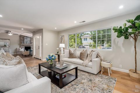 Photo of 1705 Adele Street, Calistoga, CA 94515 (MLS # 325060205)