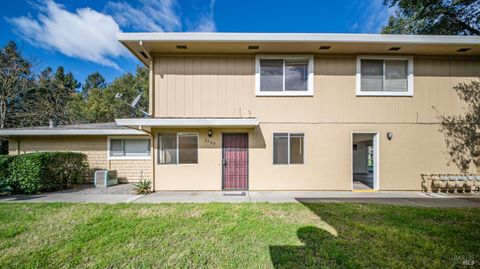 Photo of 2660 Coffey Lane, Santa Rosa, CA 95403 (MLS # 326016771)