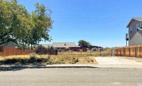 Photo of 245 Maple Street, Suisun City, CA 94585 (MLS # 325013734)