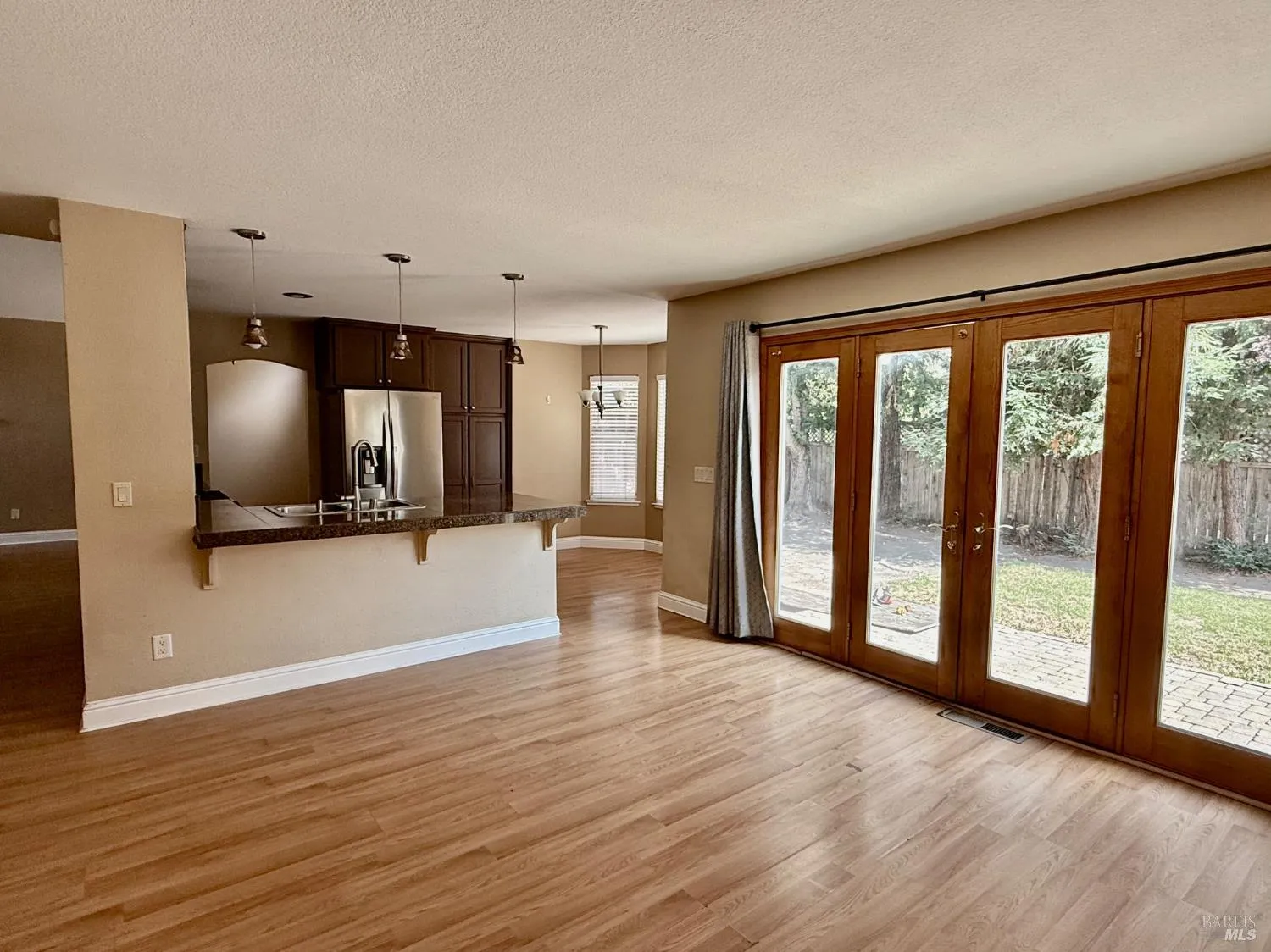 Santa Rosa, California 95403, United States, 4 Bedrooms Bedrooms, ,3 BathroomsBathrooms,Residential,Contingent,213880