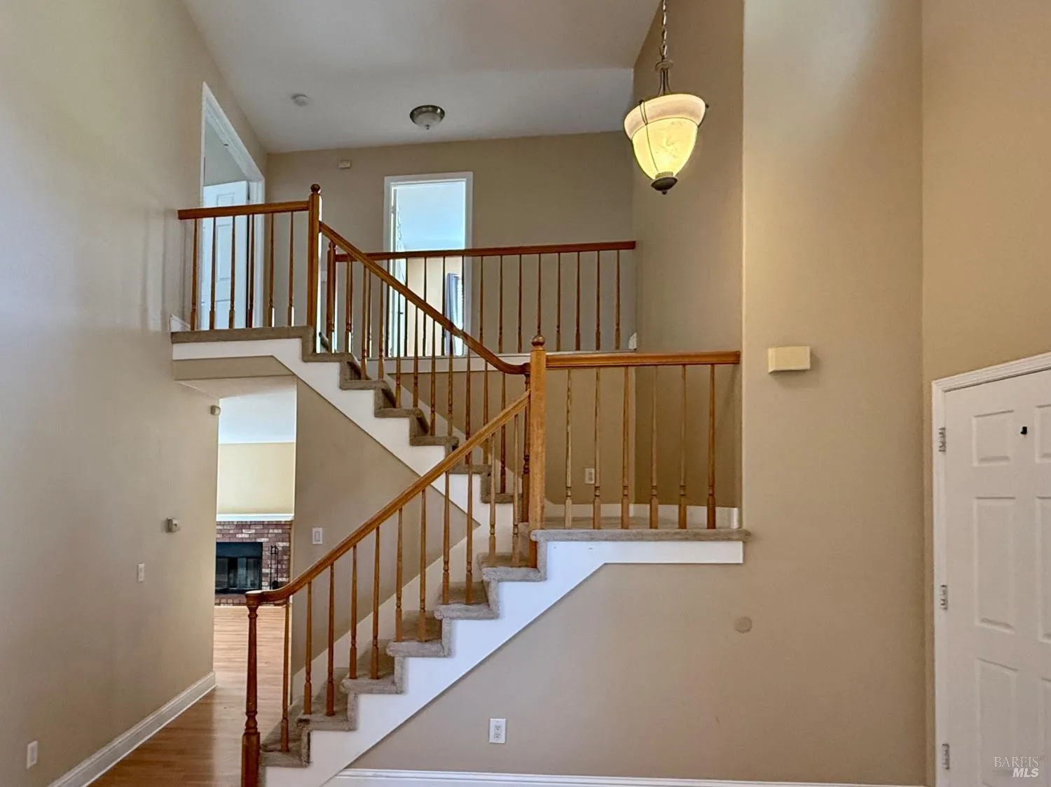 Santa Rosa, California 95403, United States, 4 Bedrooms Bedrooms, ,3 BathroomsBathrooms,Residential,Contingent,213880