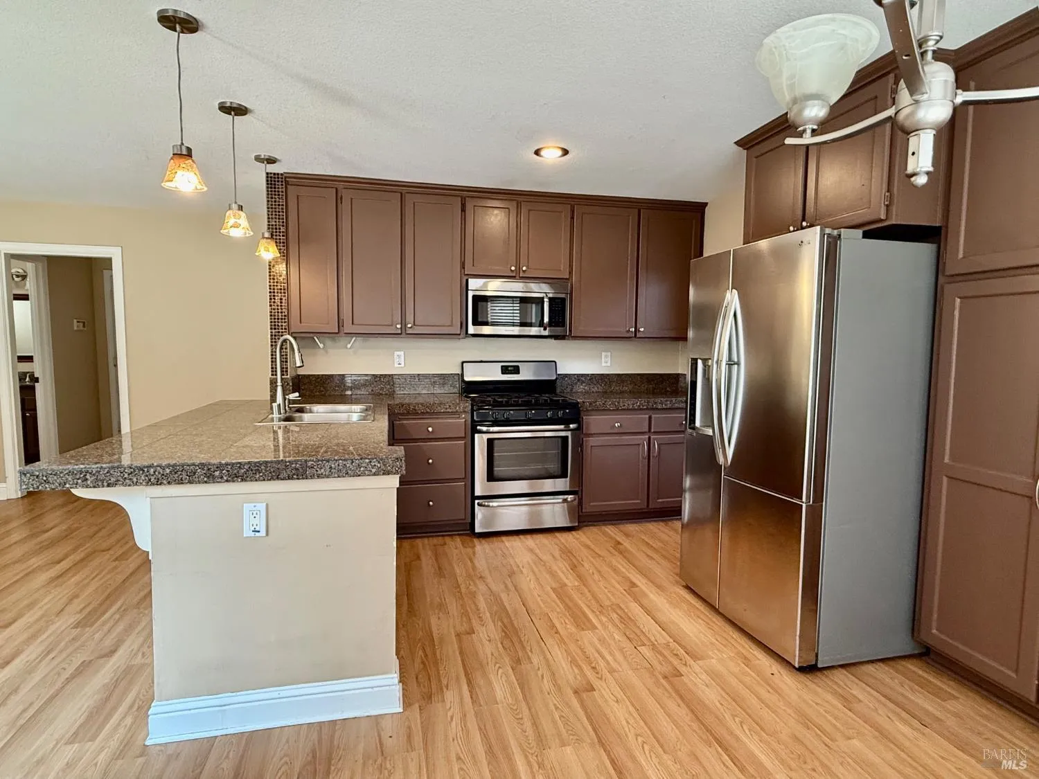 Santa Rosa, California 95403, United States, 4 Bedrooms Bedrooms, ,3 BathroomsBathrooms,Residential,Contingent,213880