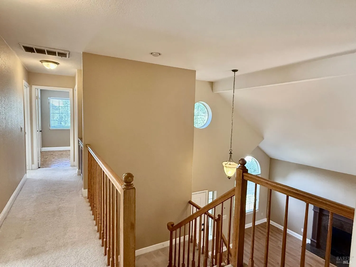 Santa Rosa, California 95403, United States, 4 Bedrooms Bedrooms, ,3 BathroomsBathrooms,Residential,Contingent,213880