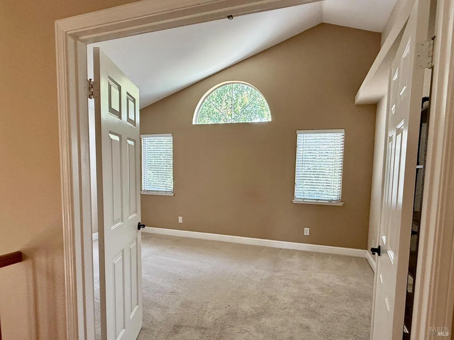 Santa Rosa, California 95403, United States, 4 Bedrooms Bedrooms, ,3 BathroomsBathrooms,Residential,Contingent,213880