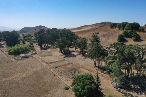 Photo of 1 St Johns Mine Road, Vallejo, CA 94591 (MLS # 325083826)