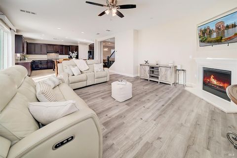 Photo of 5378 Discovery Way, Fairfield, CA 94533 (MLS # 325089934)