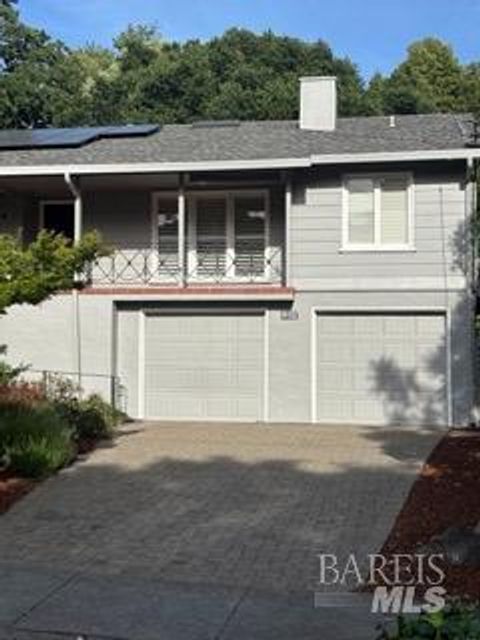 Photo of 1314 Grand Avenue, San Rafael, CA 94901 (MLS # 325038203)