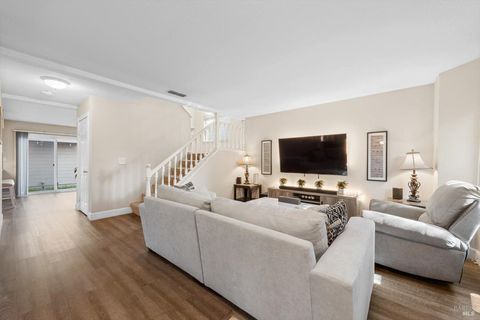 Featured picture for the property 325009683