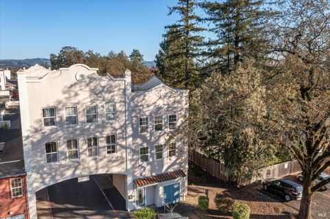 Photo of 772 McClelland Drive, Windsor, CA 95492 (MLS # 325102325)