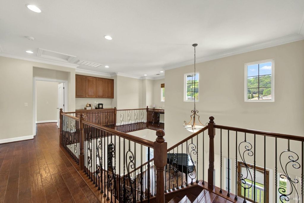 listing image 55