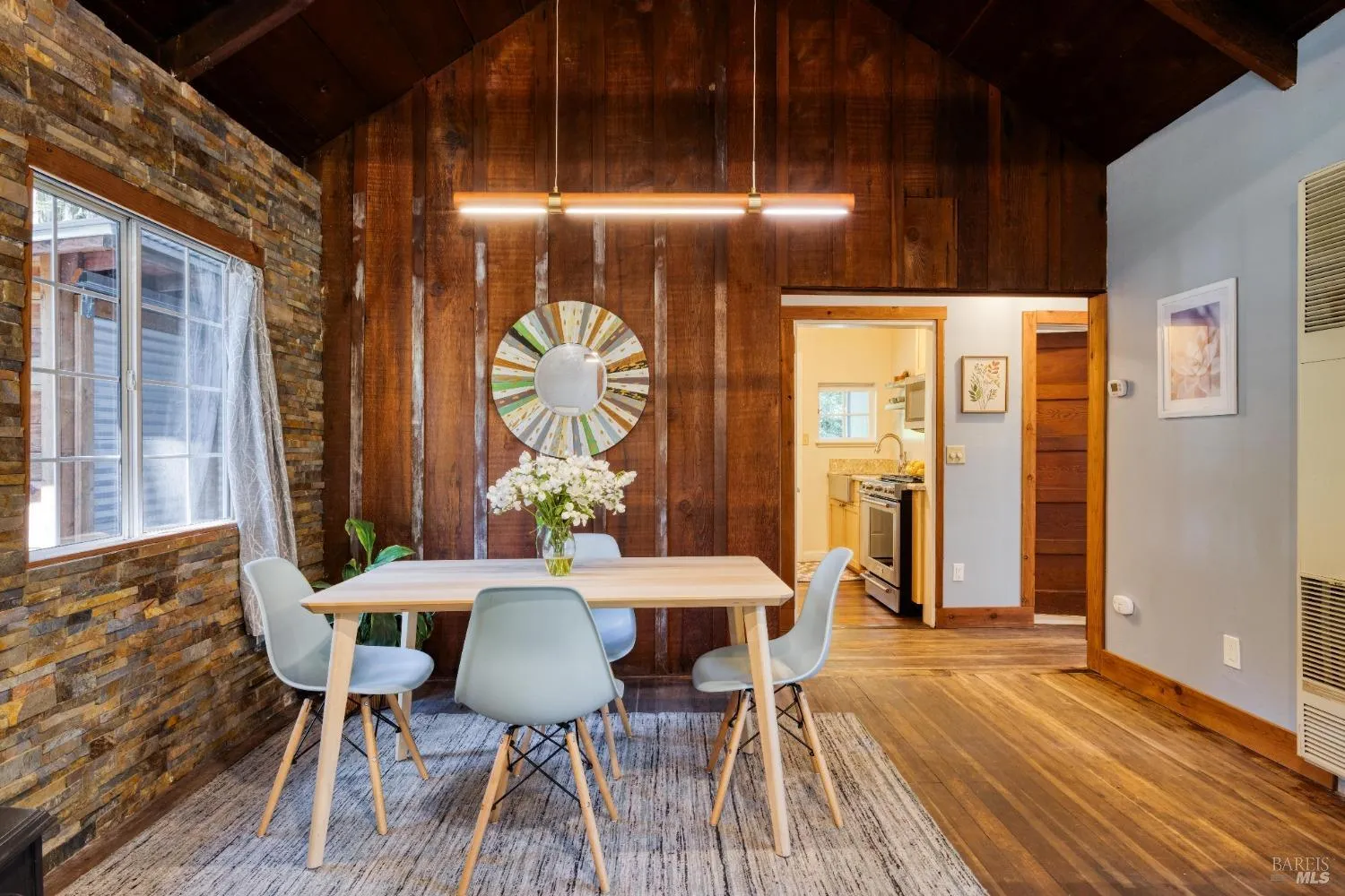 Guerneville, California 95446, United States, 2 Bedrooms Bedrooms, ,1 BathroomBathrooms,Residential,Active,122451