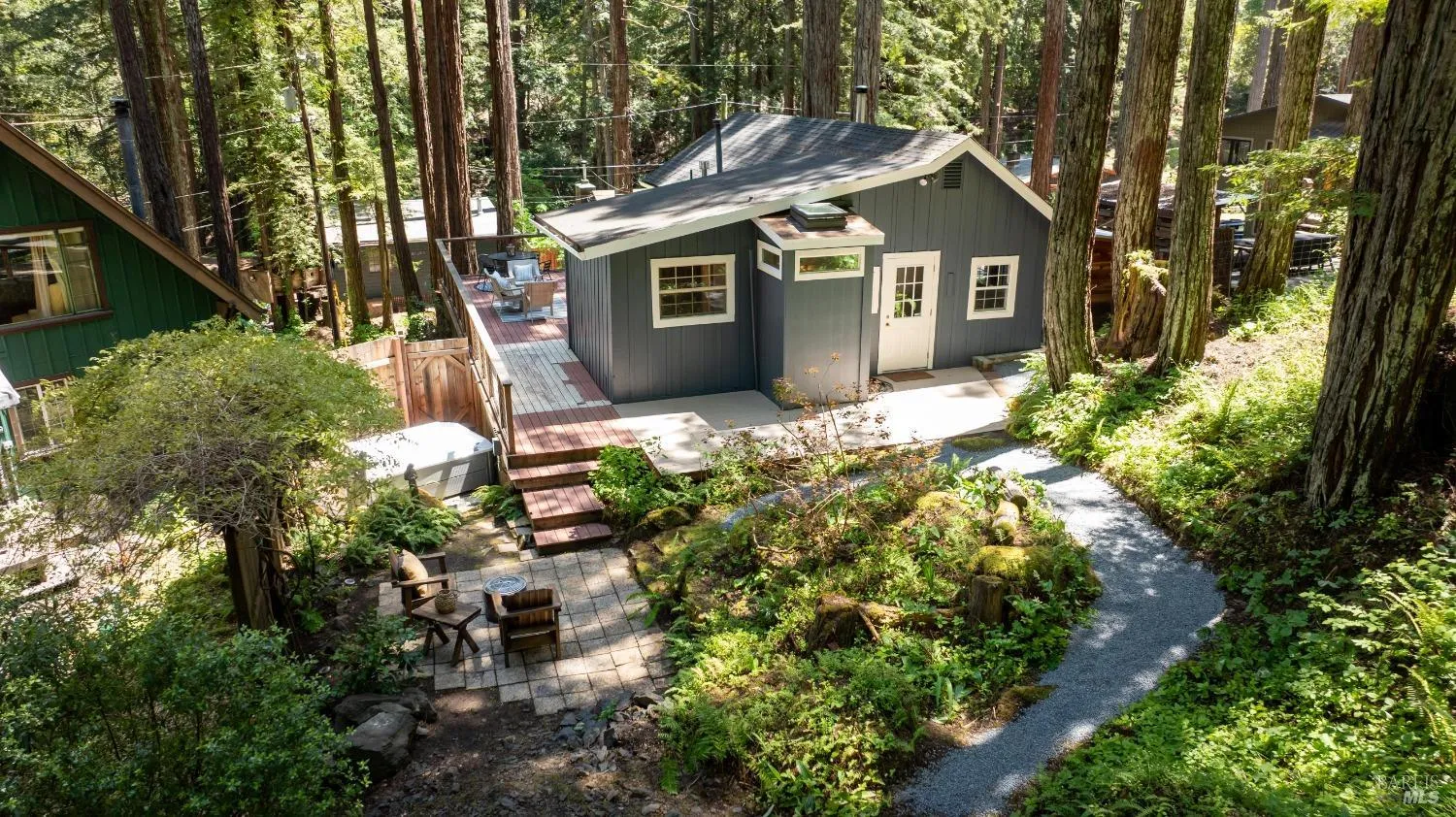 Guerneville, California 95446, United States, 2 Bedrooms Bedrooms, ,1 BathroomBathrooms,Residential,Active,122451