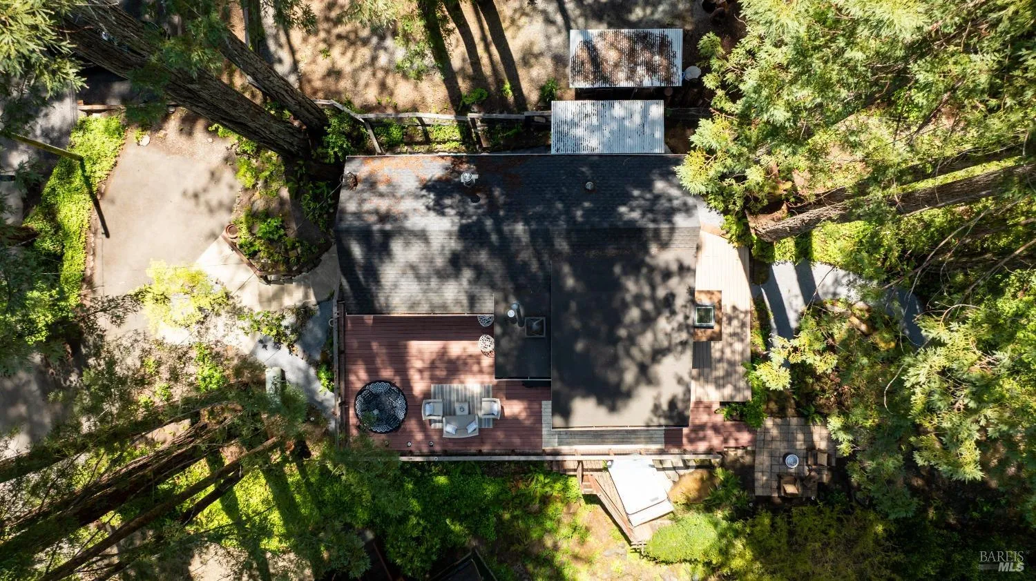 Guerneville, California 95446, United States, 2 Bedrooms Bedrooms, ,1 BathroomBathrooms,Residential,Active,122451