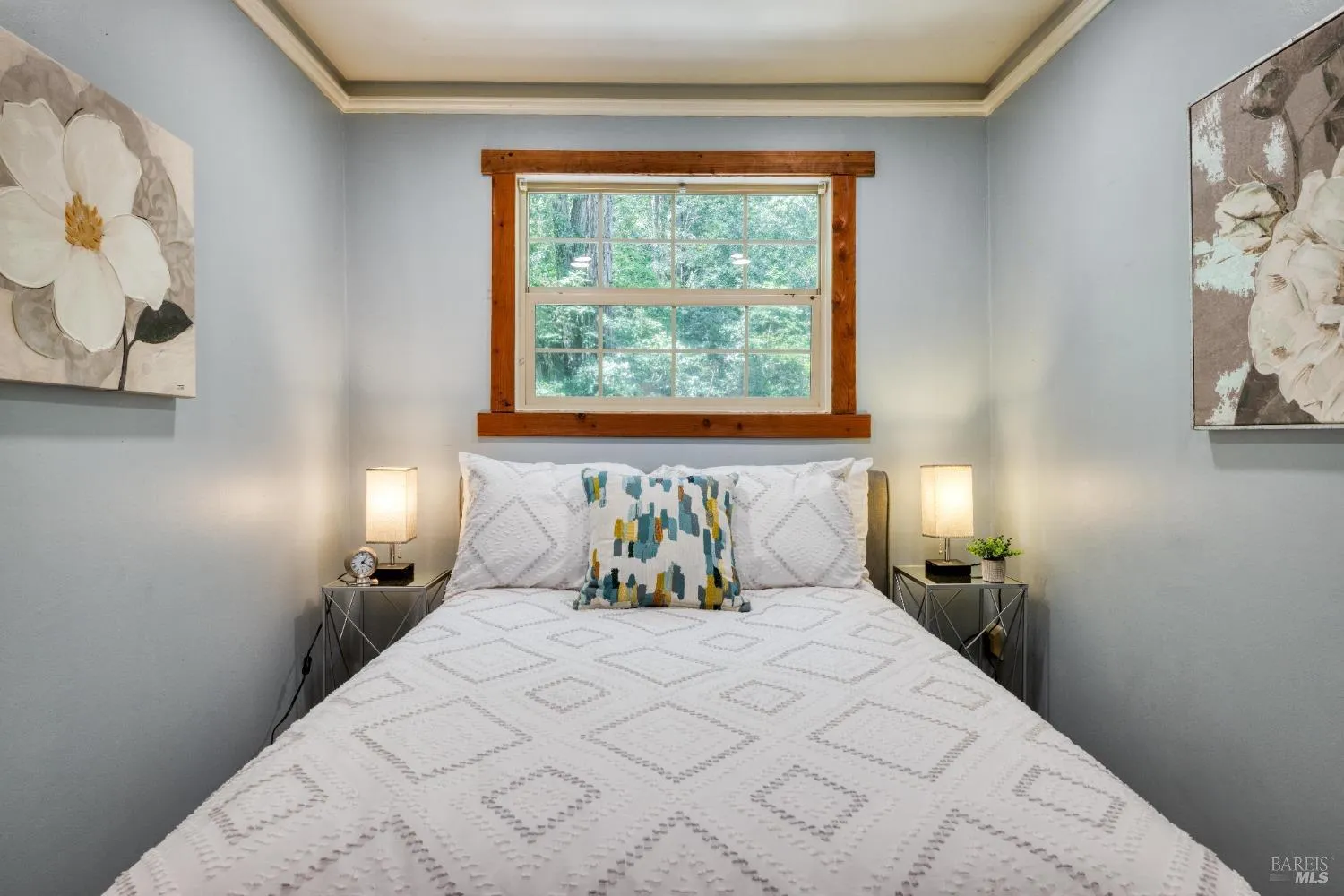 Guerneville, California 95446, United States, 2 Bedrooms Bedrooms, ,1 BathroomBathrooms,Residential,Active,122451