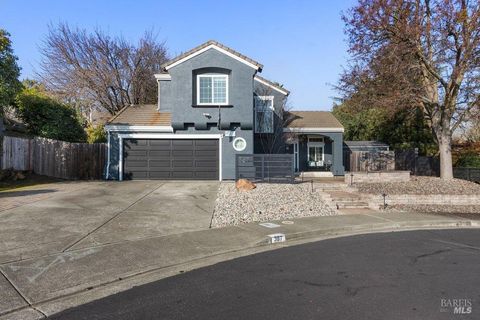 Photo of 387 Allen Way, Benicia, CA 94510 (MLS # 326003172)