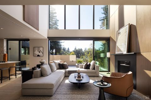 Photo of 171 Sawmill Circle #102, Healdsburg, CA 95448 (MLS # 325081943)