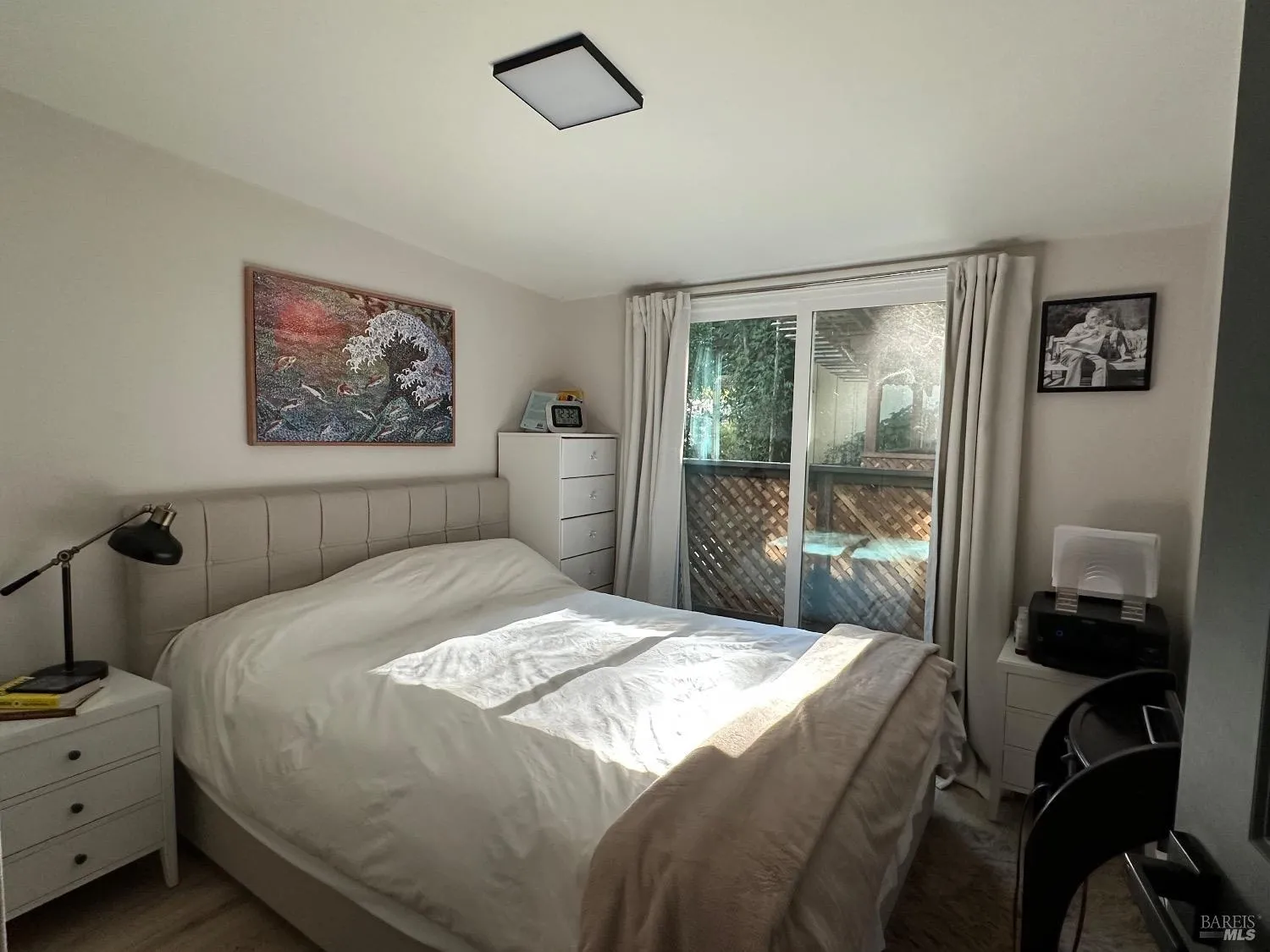 Guerneville, California 95446, United States, 2 Bedrooms Bedrooms, ,2 BathroomsBathrooms,Residential,Contingent,86658