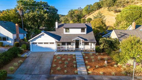 Photo of 284 Blackstone Drive, San Rafael, CA 94903 (MLS # 325083412)
