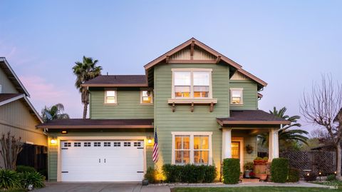 Photo of 112 Zinfandel Court, Cloverdale, CA 95425 (MLS # 326019688)