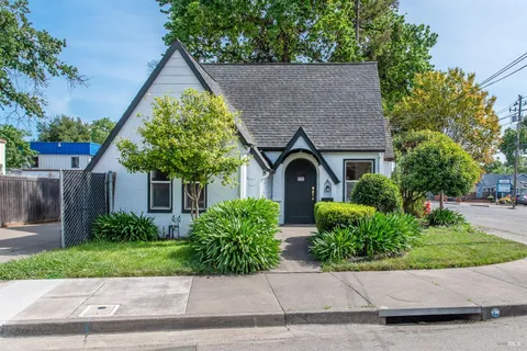 MLS: 325039953