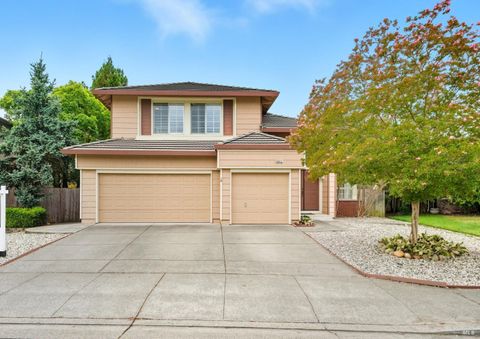 Photo of 9512 Wellington Circle, Windsor, CA 95492 (MLS # 325062663)