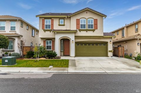 Photo of 425 Epic Street, Vacaville, CA 95688 (MLS # 325103199)