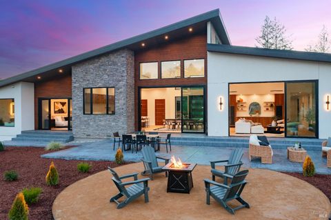 Photo of 1890 Lawndale Road, Kenwood, CA 95452 (MLS # 325062477)