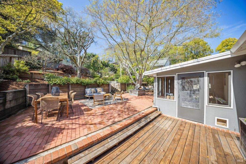 listing image 50