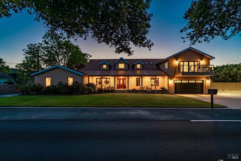 Photo of 466 Pratt Avenue, Saint Helena, CA 94574 (MLS # 325103760)