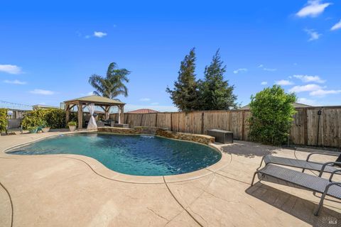 Photo of 2481 Hancock Drive, Fairfield, CA 94533 (MLS # 326015766)