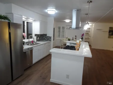 MLS: 324000488