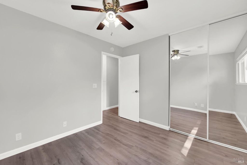 listing image 59