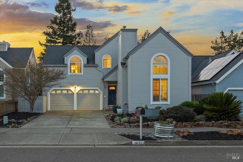 Photo of 1631 Gamay Street, Santa Rosa, CA 95403 (MLS # 326012212)