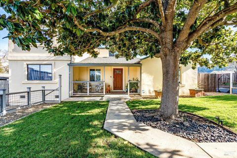 Photo of 2164 Patton Avenue, Napa, CA 94559 (MLS # 326002196)