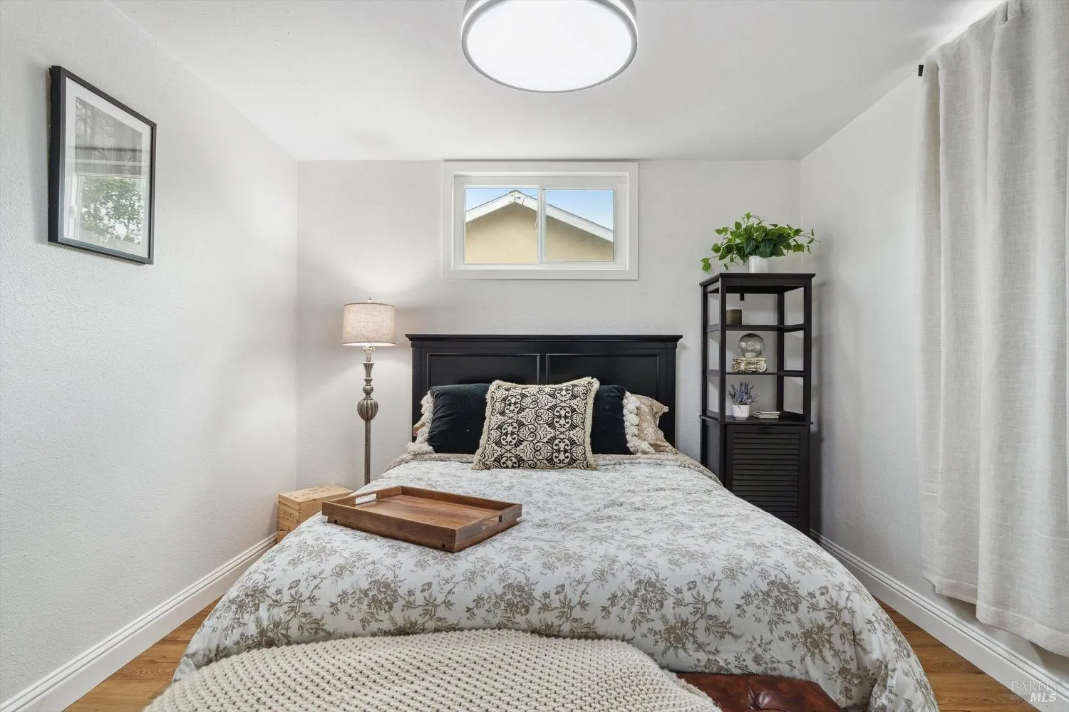 Napa, California 94559, United States, 3 Bedrooms Bedrooms, ,1 BathroomBathrooms,Residential,Contingent,41863