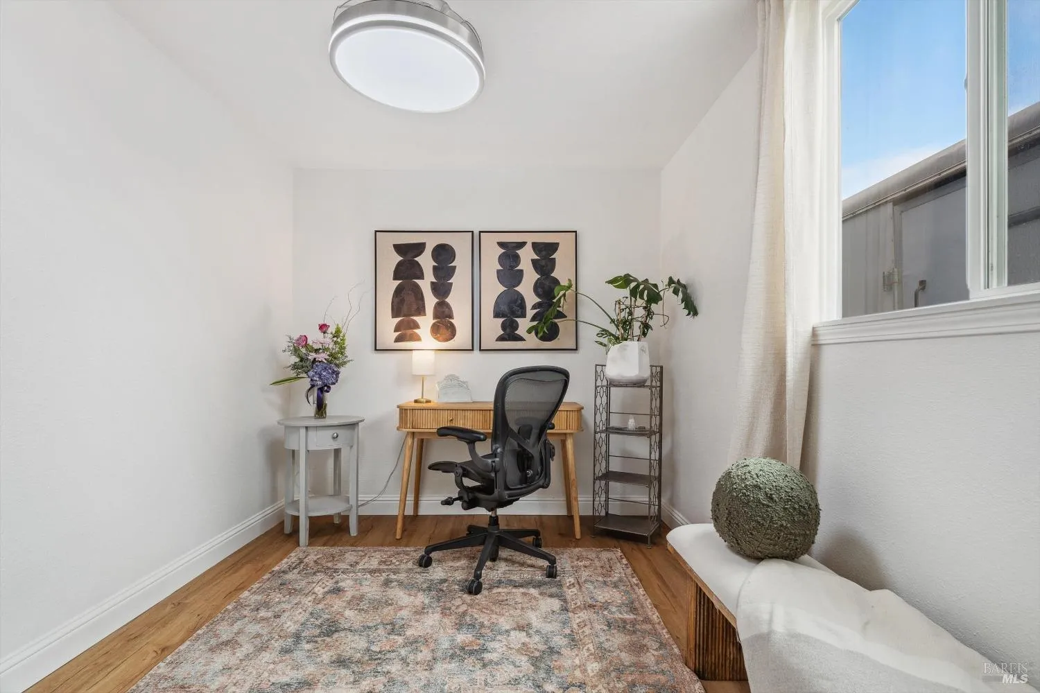 Napa, California 94559, United States, 3 Bedrooms Bedrooms, ,1 BathroomBathrooms,Residential,Contingent,41863