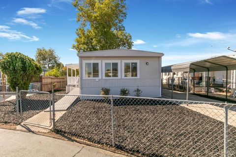 Photo of 16 Menosse Court, Vallejo, CA 94590 (MLS # 325089034)