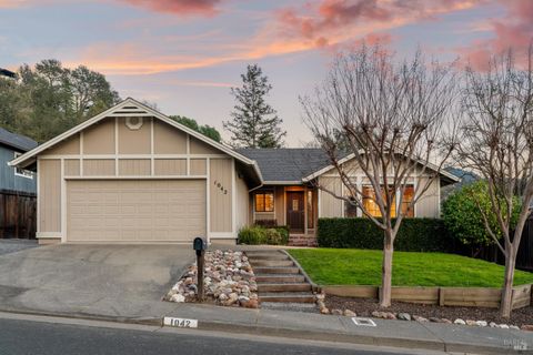 Photo of 1042 Harold Lane, Healdsburg, CA 95448 (MLS # 325102811)